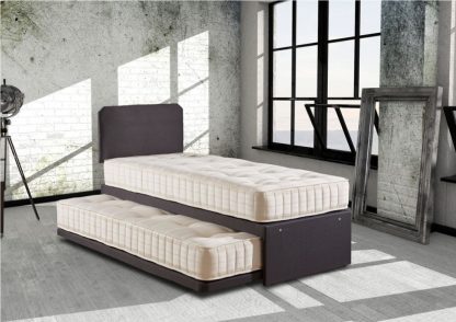 Deluxe Partners Guest Bed