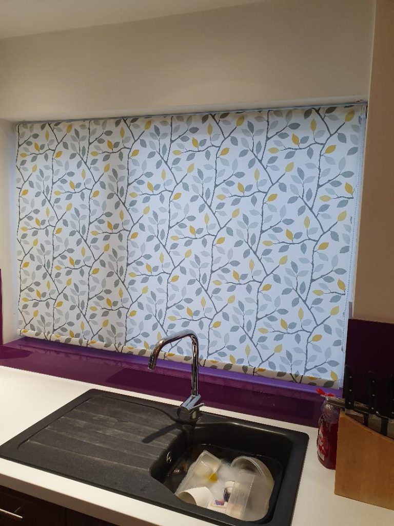 Leaf Pattern Roller Blind